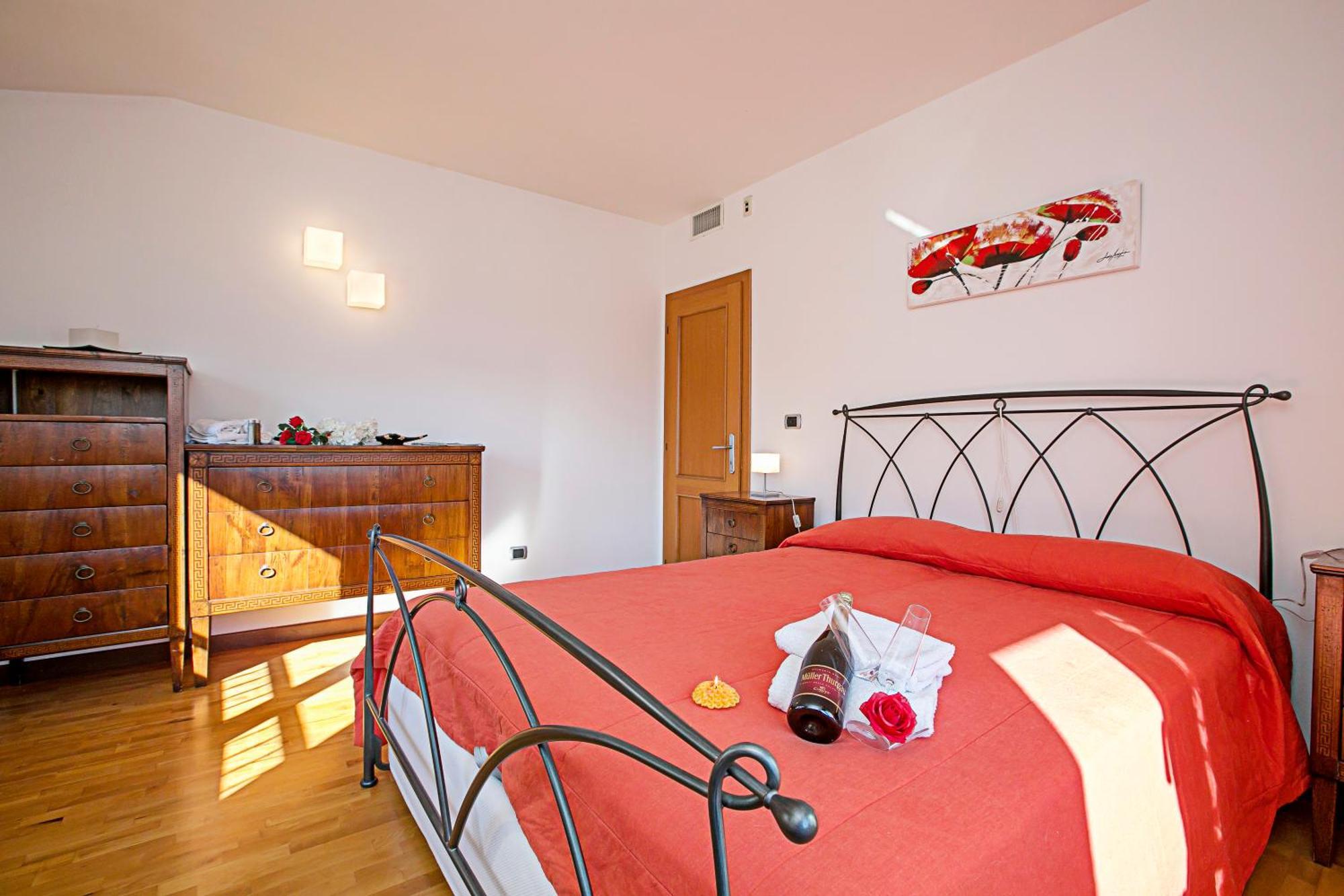 Paulie Apartment - Happy Rentals Riva del Garda Exterior photo
