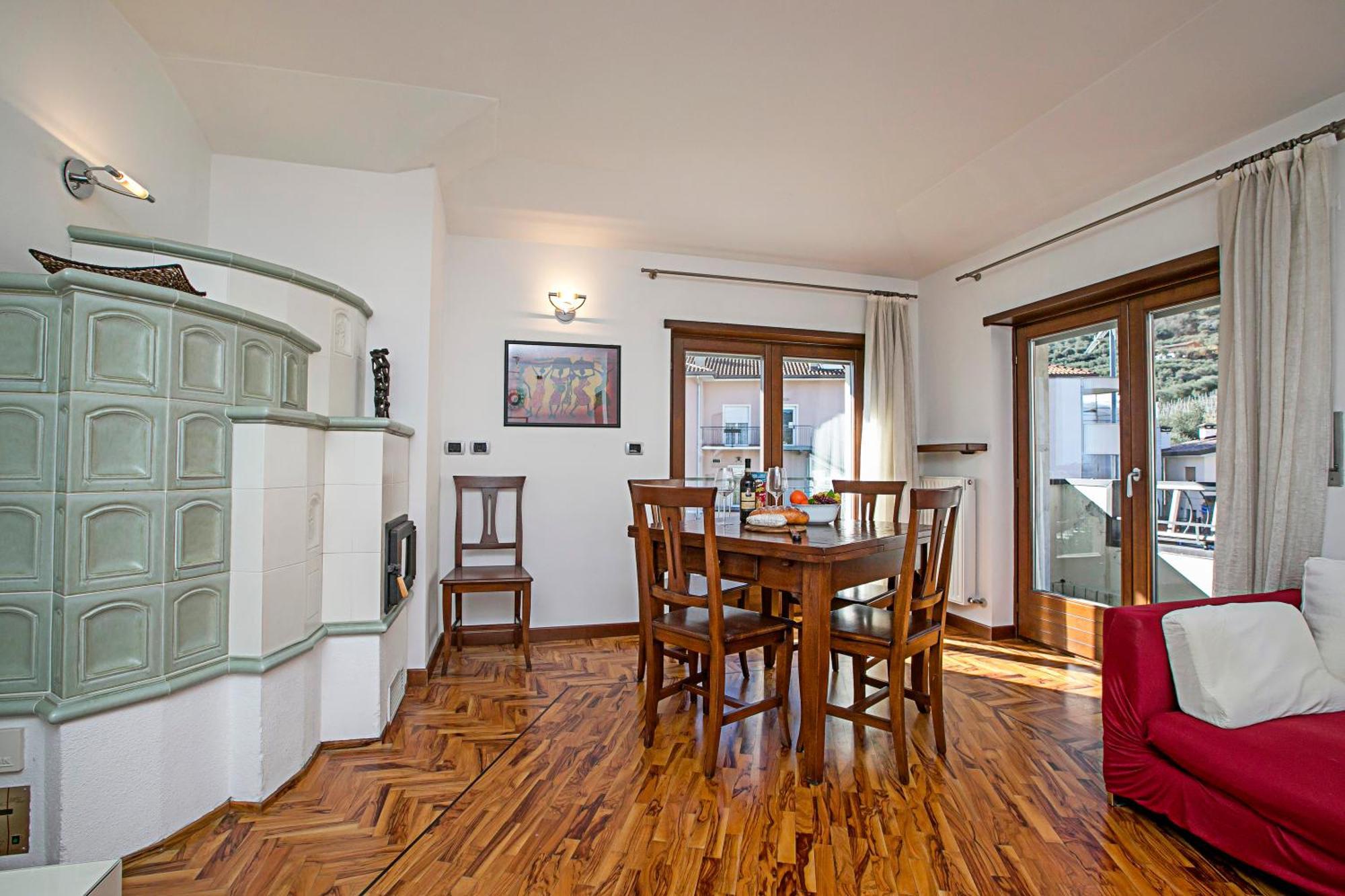 Paulie Apartment - Happy Rentals Riva del Garda Exterior photo